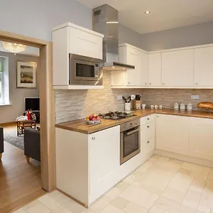 Holiday home Tranquil With Spectacular Views