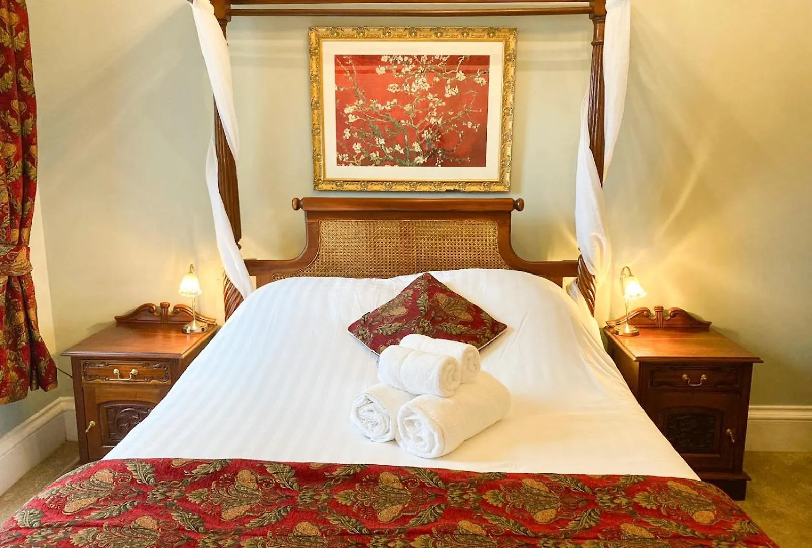 Ashmount Country House Haworth 5*,  United Kingdom