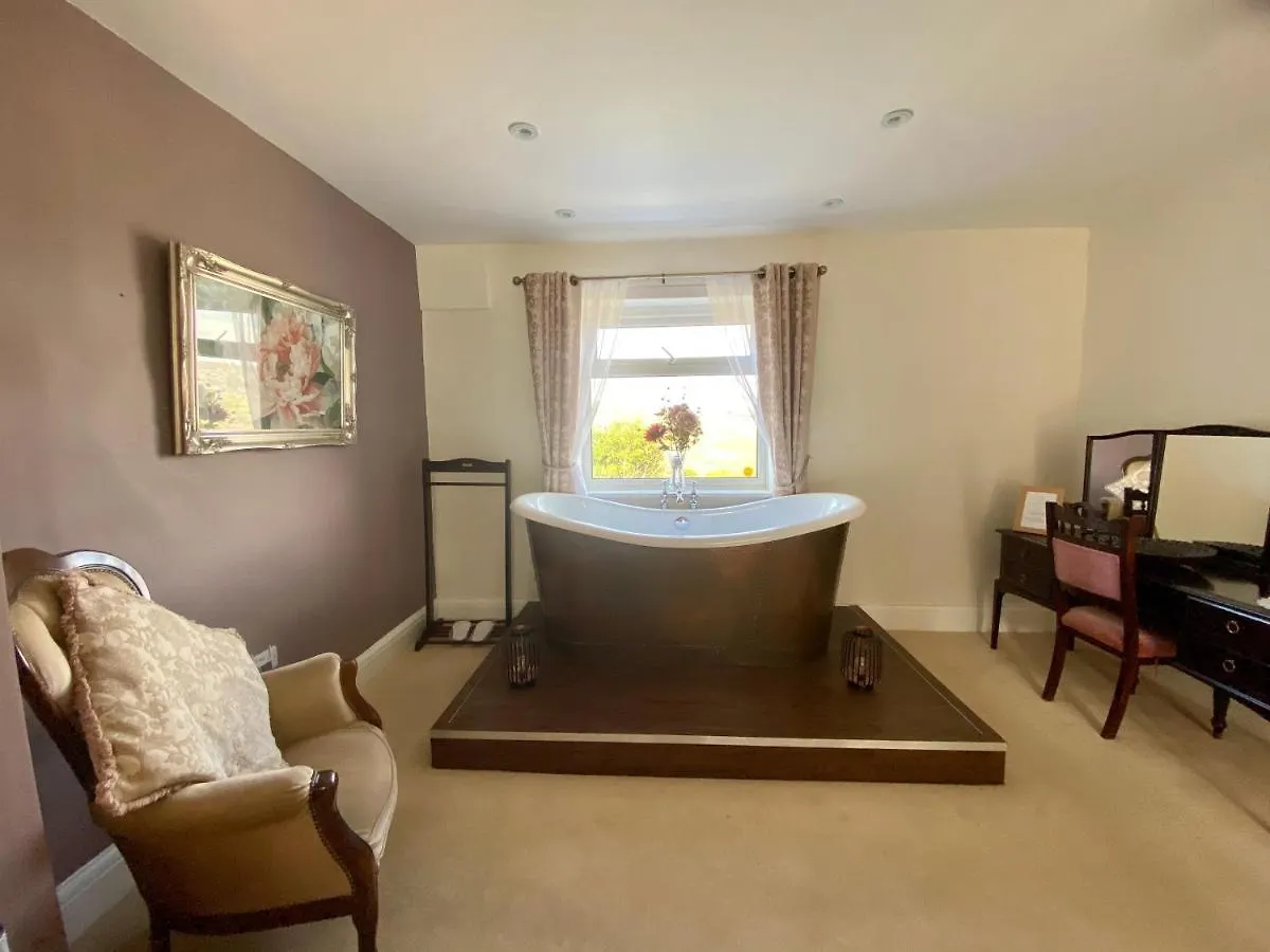 Ashmount Country House Haworth Guest house