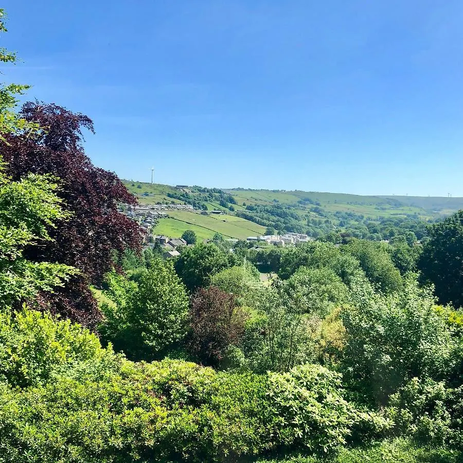 Ashmount Country House Haworth 5*,